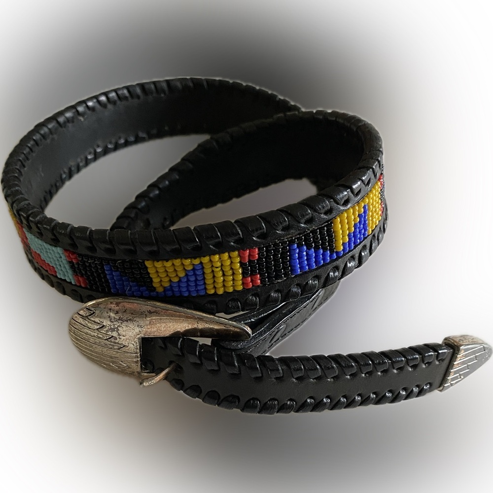 Vtg Beaded Inlay leather belt